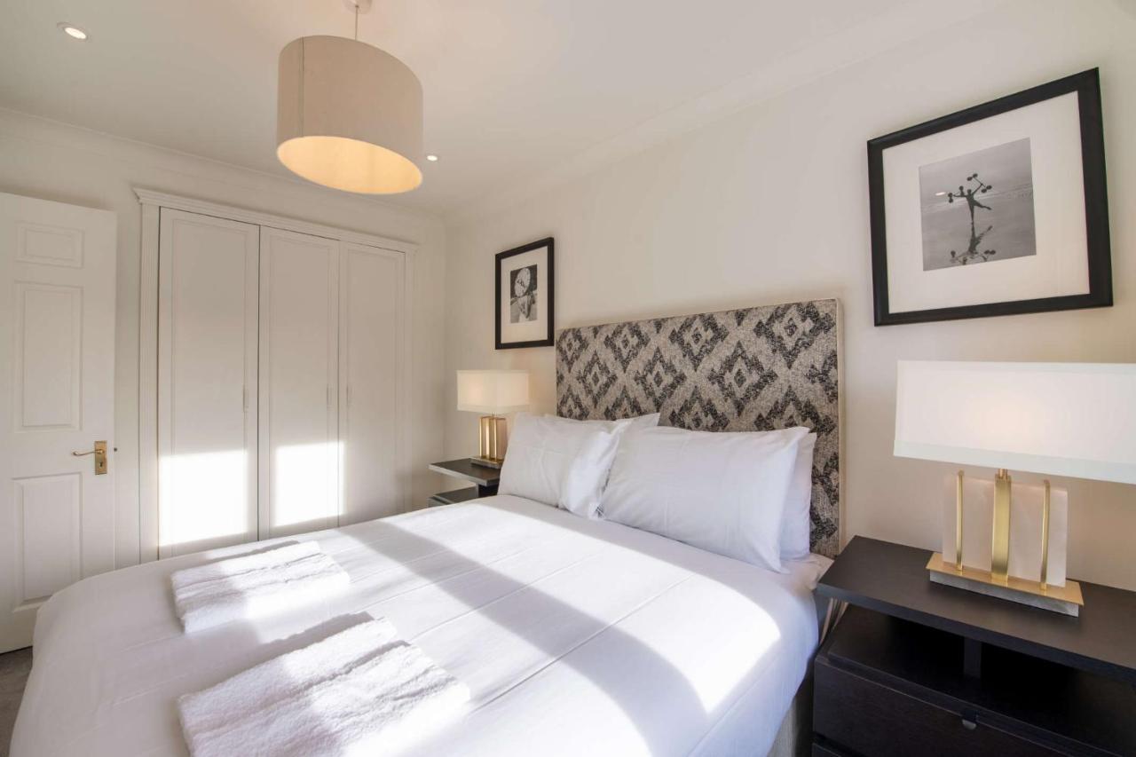 Somerset Court Kensington Apartments Лондон Экстерьер фото